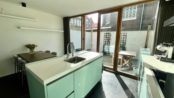 Medium property photo - Vondelstraat, 2513 EV The Hague